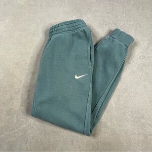 Nike Men's Green Sweatpants
